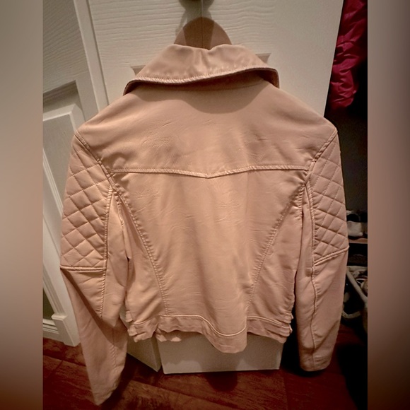 Women’s pink jacket - Picture 2 of 3